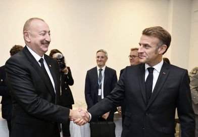 Qərbə dönüş?