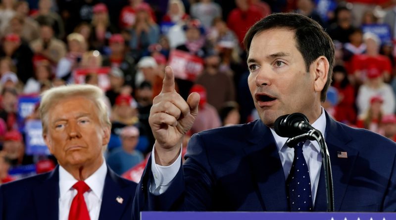 Tramp etirazlardan sonra geri addım atdı