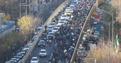 İranda iqtisadi vəziyyətə görə kütləvi etirazlar