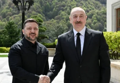 Zelenski: “Ukraynalı hərbi ekspertlər artıq Azərbaycandadır”