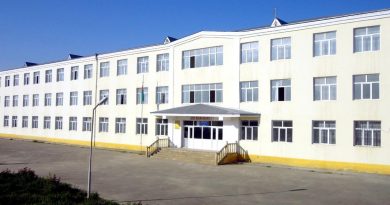 Xudatdakı 4 saylı məktəbdə dərslər dayandırıldı: Müəllimlər etiraz edir